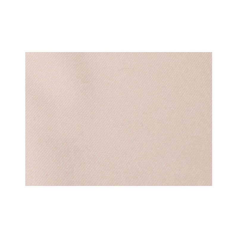 02 nude