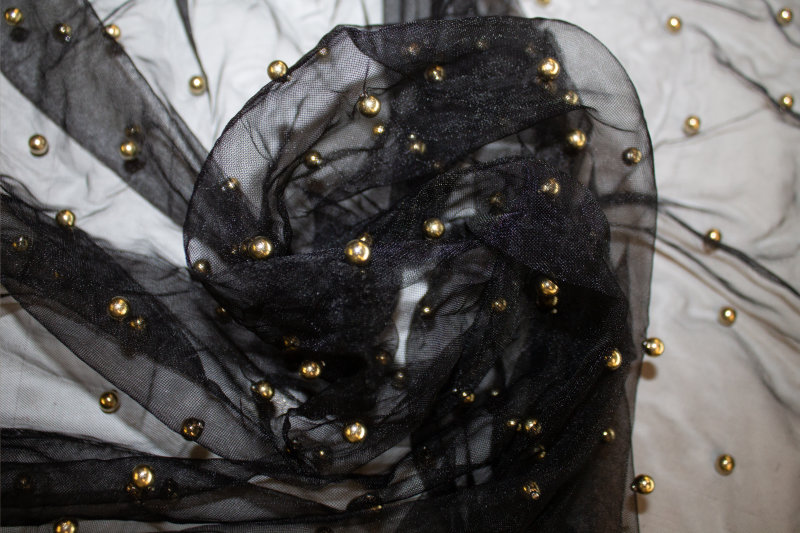 02 gold