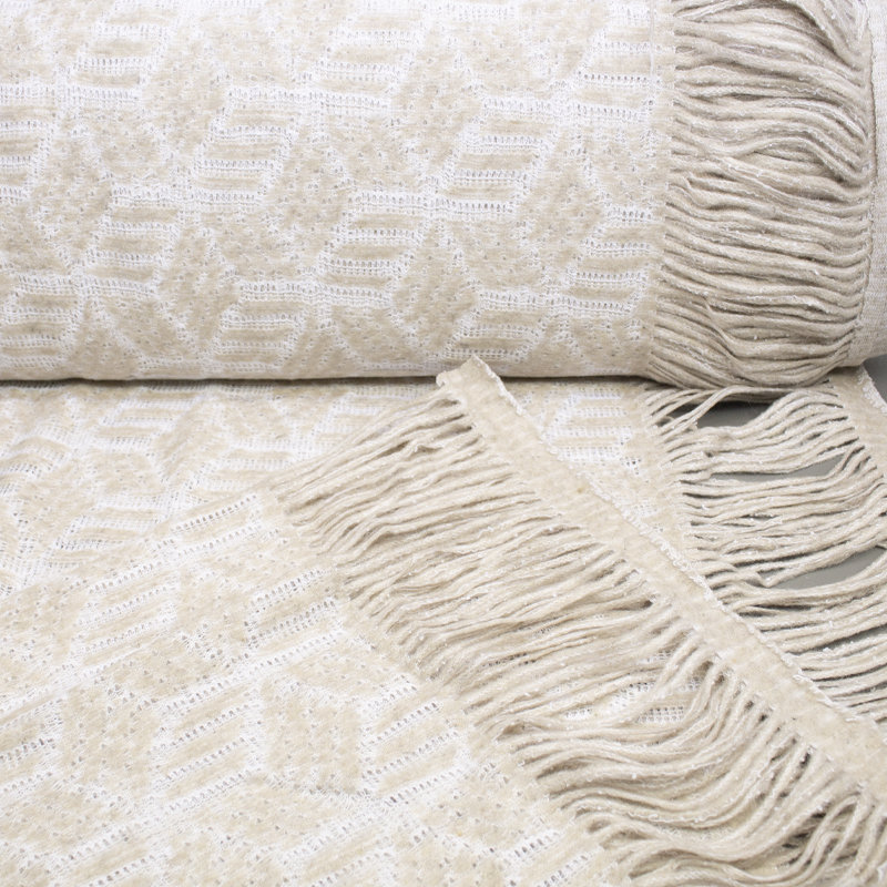 02 beige
